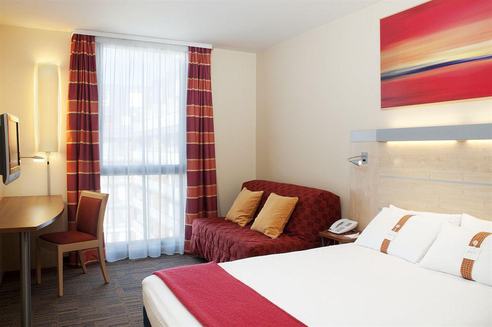 Holiday Inn Express Saint-Nazaire By Ihg Exterior photo